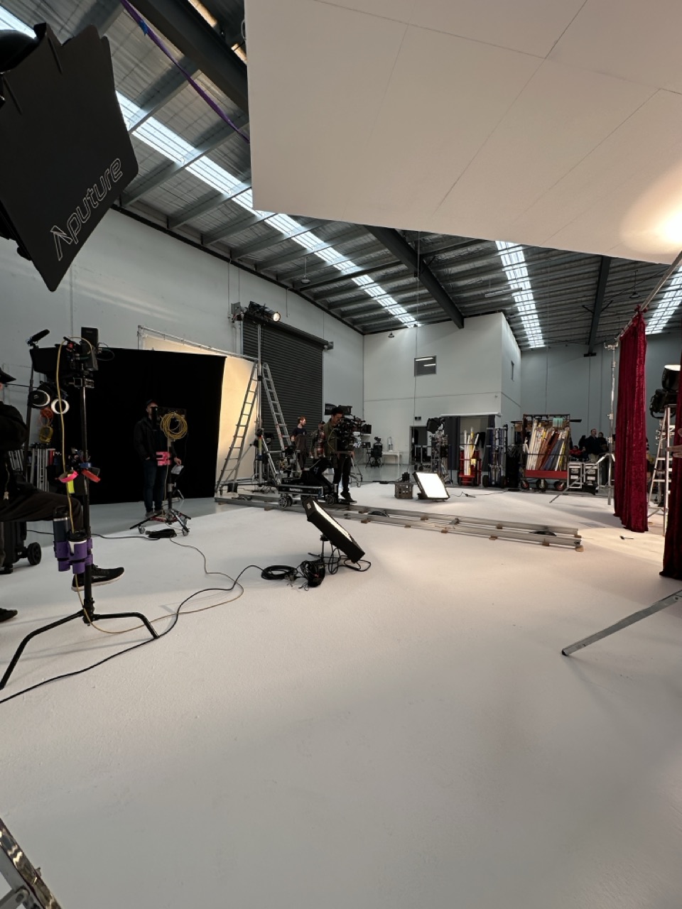 Monitors on set, Reddy Express shoot